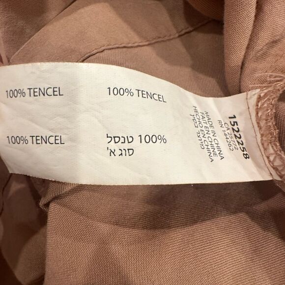 Elegant Women's Pink Button-Down Dress Tencel - Picture 6 of 7